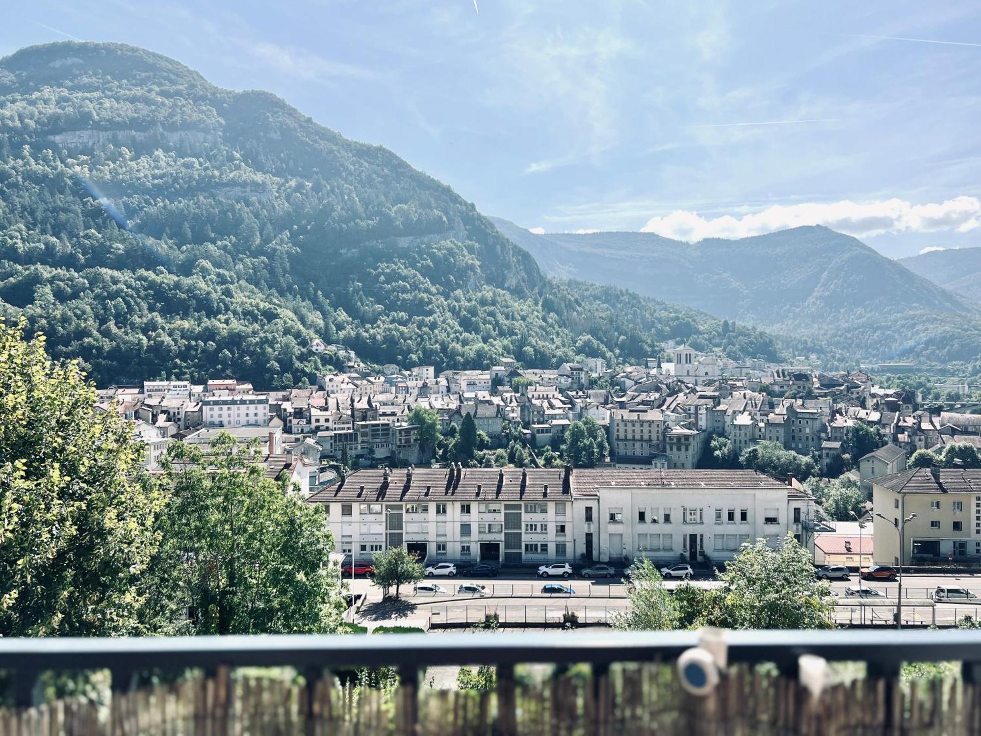 Le Balcon Du Boulevard Bellevue Saint-Claude Ngoại thất bức ảnh